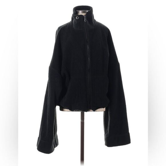 Free People Jackets & Blazers - Free People Movement Cropped Fleece Flare Sleeve